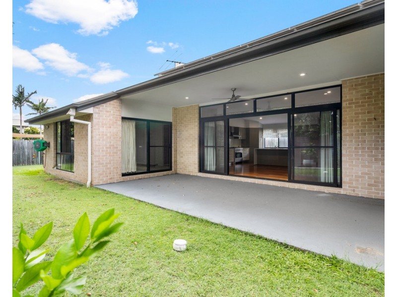 33 Enoch Street, Clontarf QLD 4019