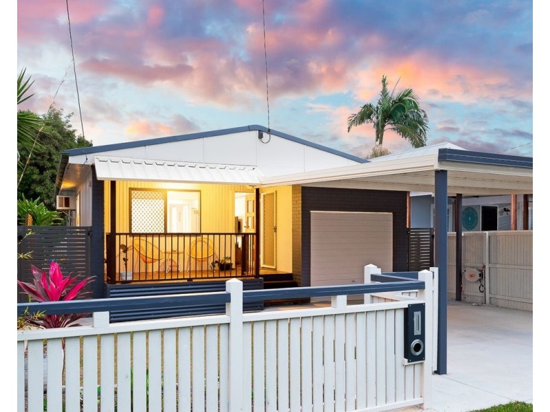 1E Westbrook Street, Woody Point QLD 4019