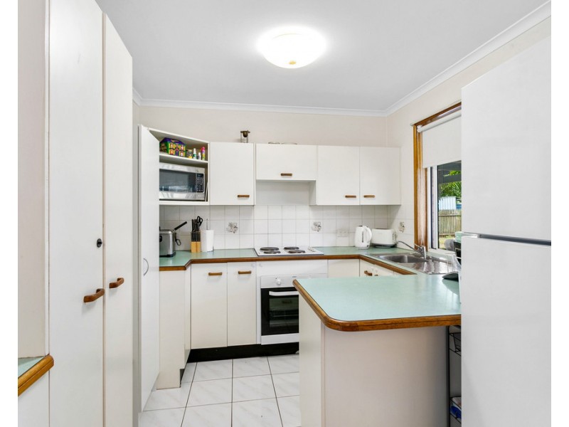 6 Sunderland Drive, Bray Park QLD 4500