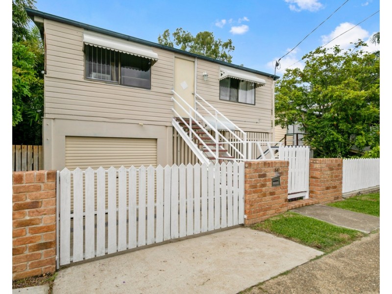 64 Oxley Avenue, Woody Point QLD 4019