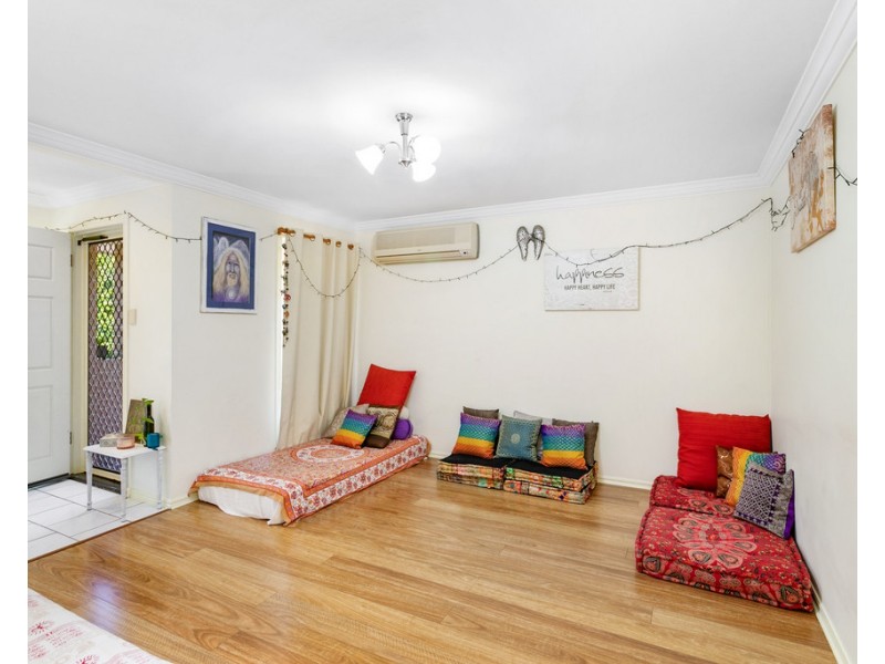 1/70 Georgina Street, Woody Point QLD 4019