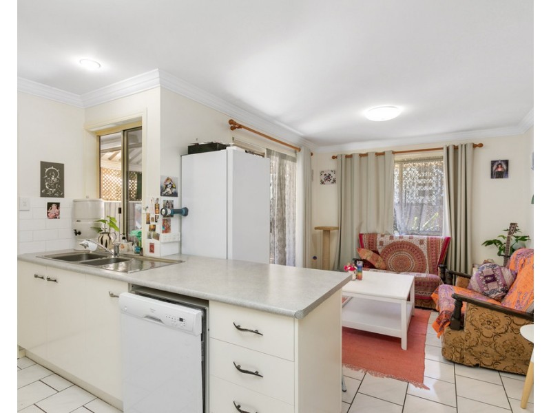 1/70 Georgina Street, Woody Point QLD 4019