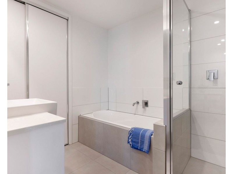 507/81 Sutton Street, Redcliffe QLD 4020