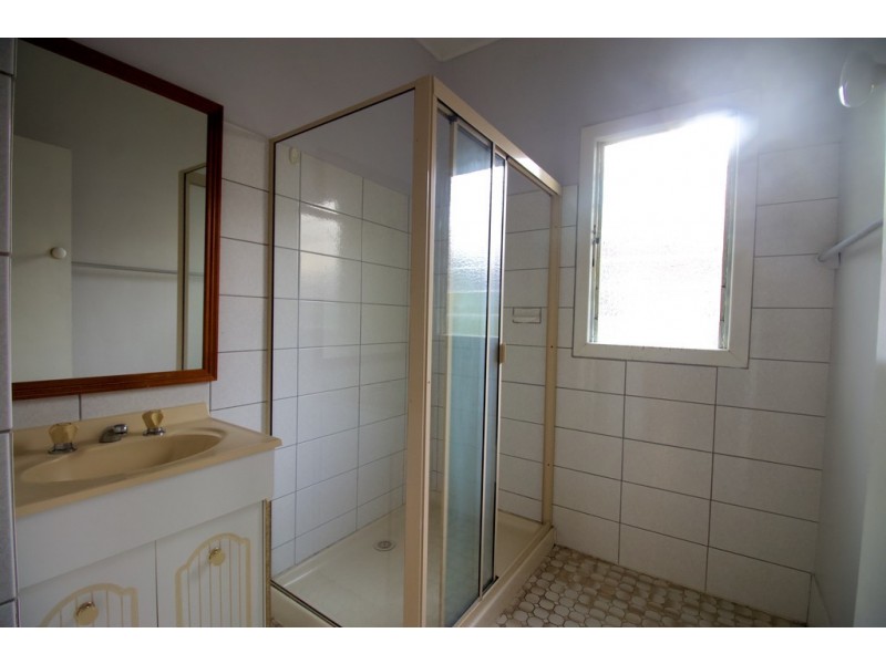 29 Westbrook Street, Woody Point QLD 4019