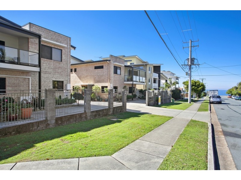 6/12 Georgina Street, Woody Point QLD 4019