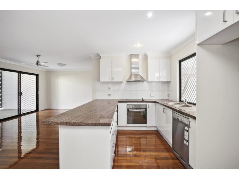 6/12 Georgina Street, Woody Point QLD 4019