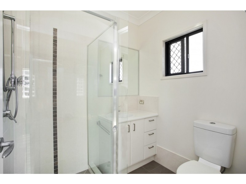 6/12 Georgina Street, Woody Point QLD 4019