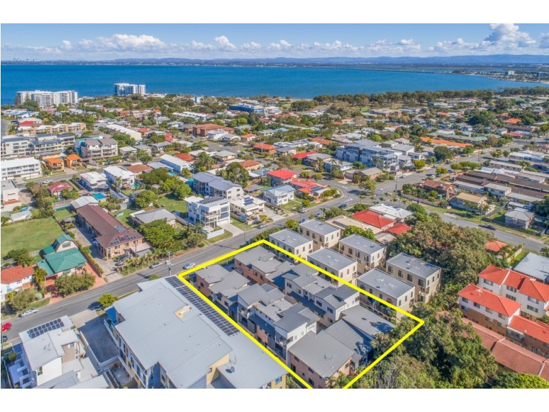 6/12 Georgina Street, Woody Point QLD 4019
