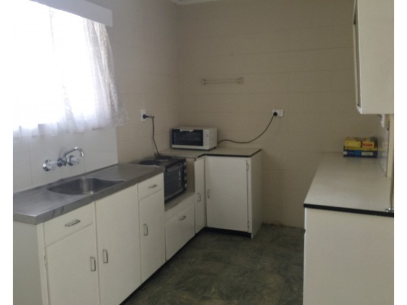 2/28 Hornibrook Esplanade, Clontarf QLD 4019