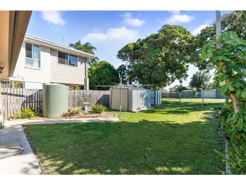 11a Moreton Avenue, Redcliffe QLD 4020