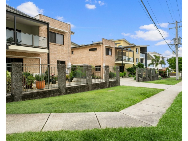 7/12-14 Georgina Street, Woody Point QLD 4019