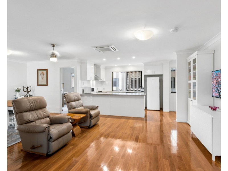 7/12-14 Georgina Street, Woody Point QLD 4019