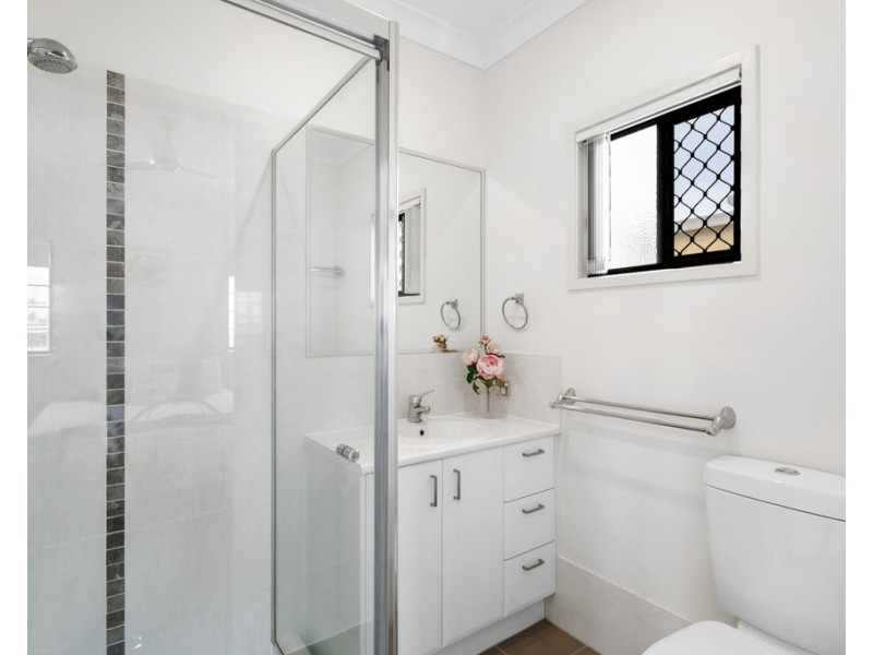 7/12-14 Georgina Street, Woody Point QLD 4019