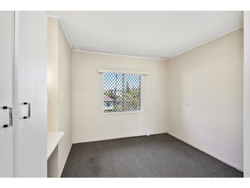 2/5 Ella Street, Redcliffe QLD 4020
