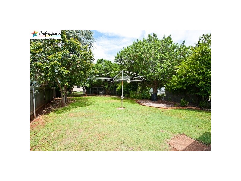 71 King Street, Woody Point QLD 4019
