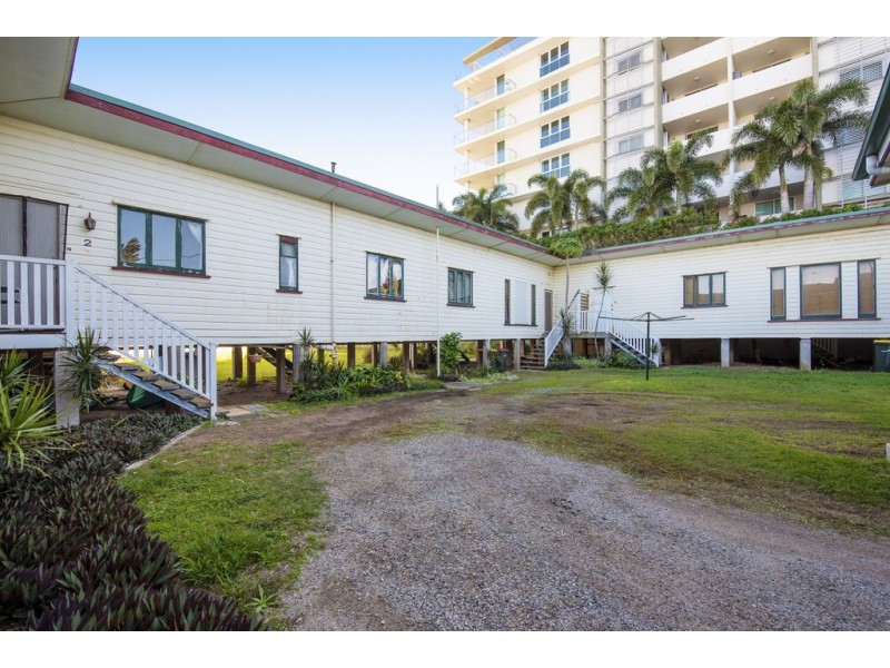 4/32 Hornibrook Esplanade, Clontarf QLD 4019