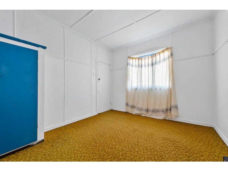 2/32 Hornibrook Esplanade, Clontarf QLD 4019