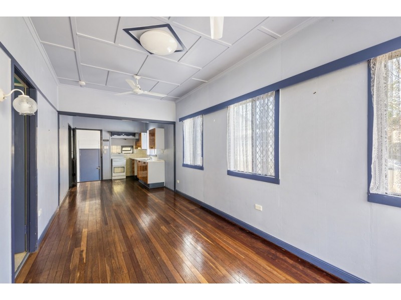 28 Annie Street, Woody Point QLD 4019