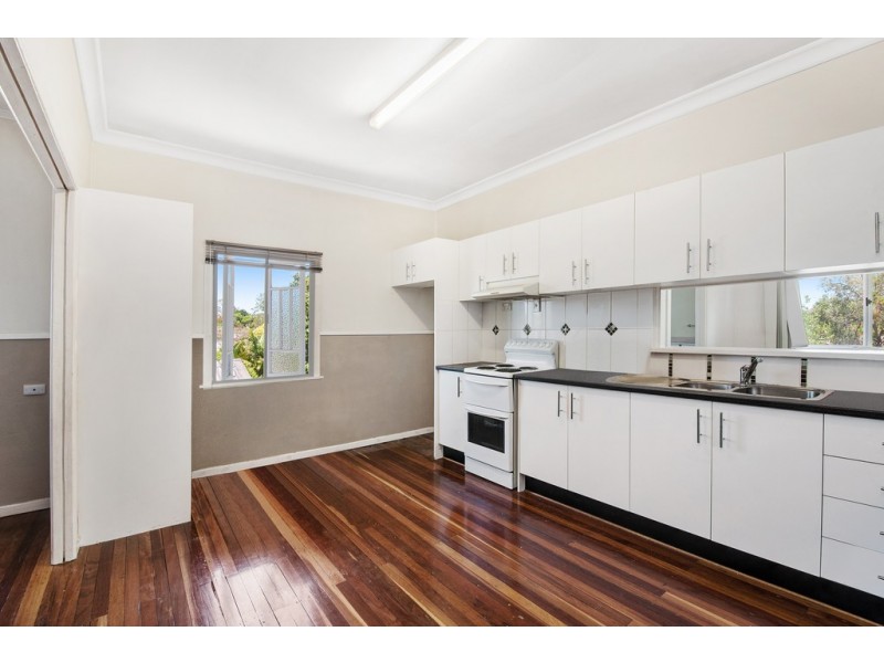 3/4 Vernon Street, Clontarf QLD 4019