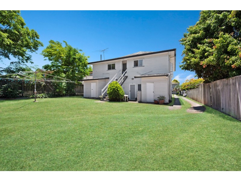 3/4 Vernon Street, Clontarf QLD 4019