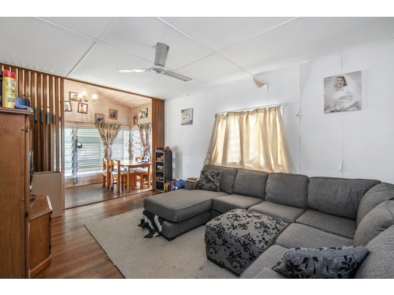 28 Valerie Street, Clontarf QLD 4019