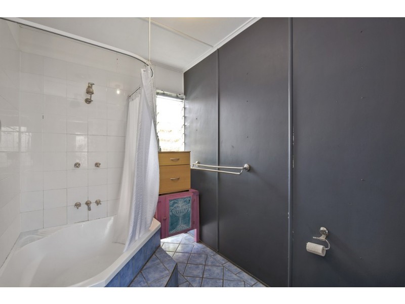 28 Valerie Street, Clontarf QLD 4019