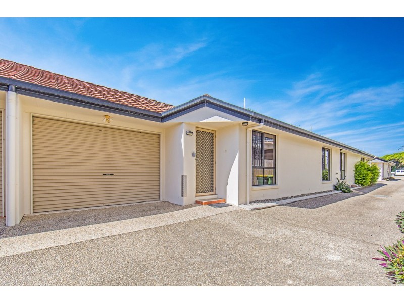 3/4 Georgina Street, Woody Point QLD 4019