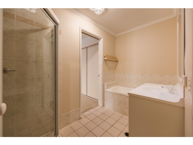 3/4 Georgina Street, Woody Point QLD 4019