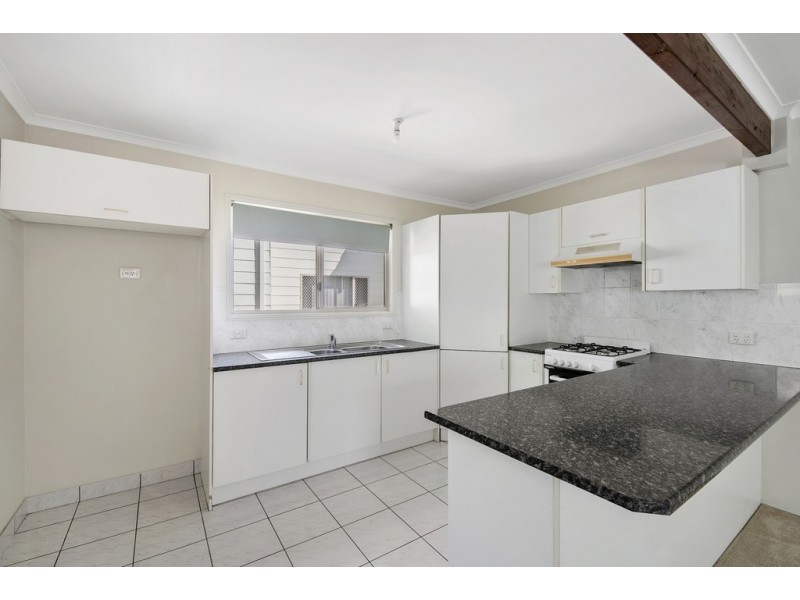 6/19 Ellen Street, Woody Point QLD 4019