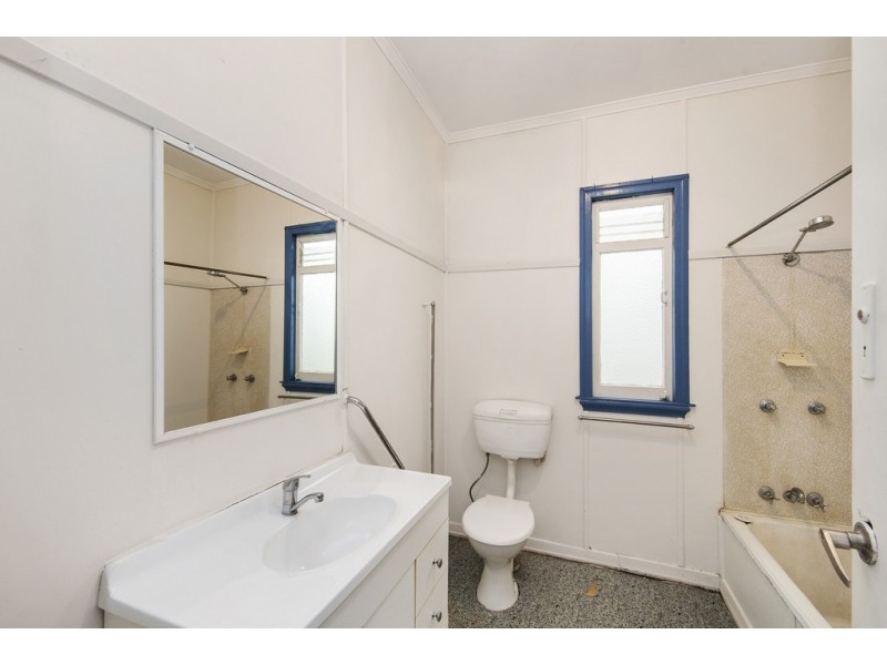 3/32 Hornibrook Esplanade, Clontarf QLD 4019