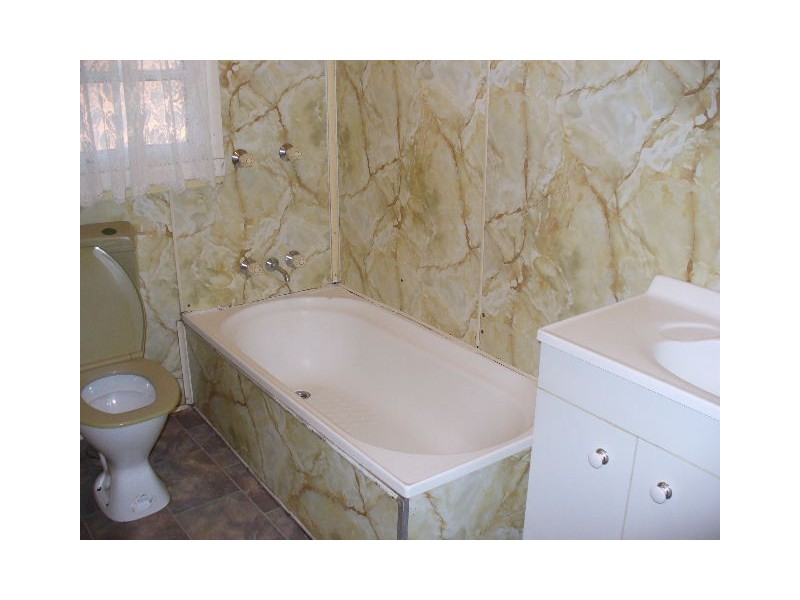 104 Elizabeth Avenue, Clontarf QLD 4019