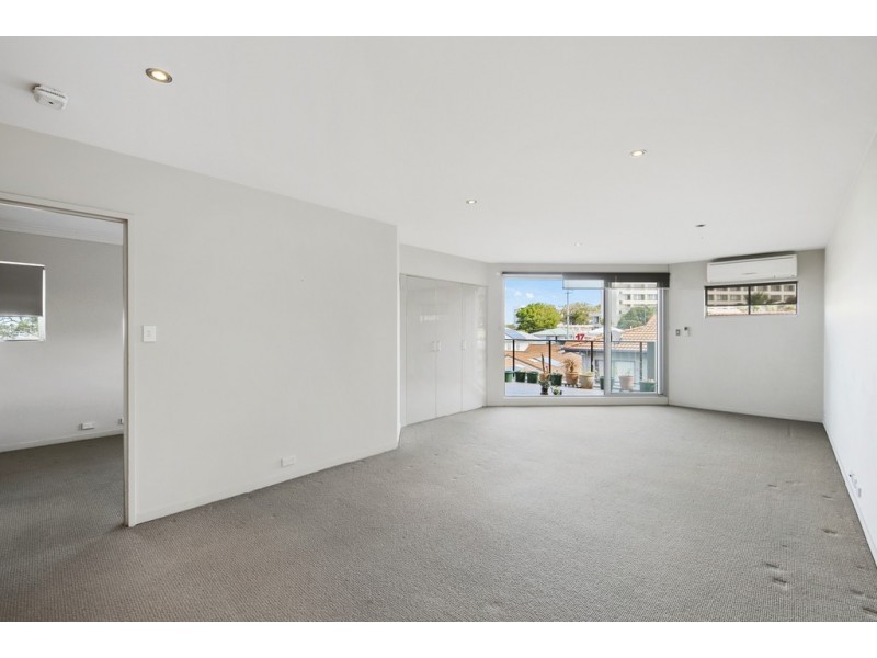 11/12 Portwood Street, Redcliffe QLD 4020