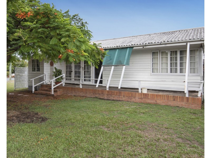 5 Maude Street, Margate QLD 4019