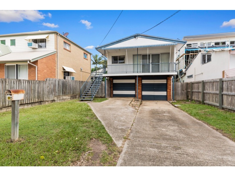 37 Georgina Street, Woody Point QLD 4019