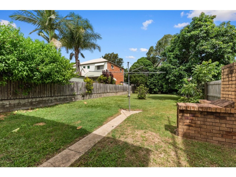 37 Georgina Street, Woody Point QLD 4019