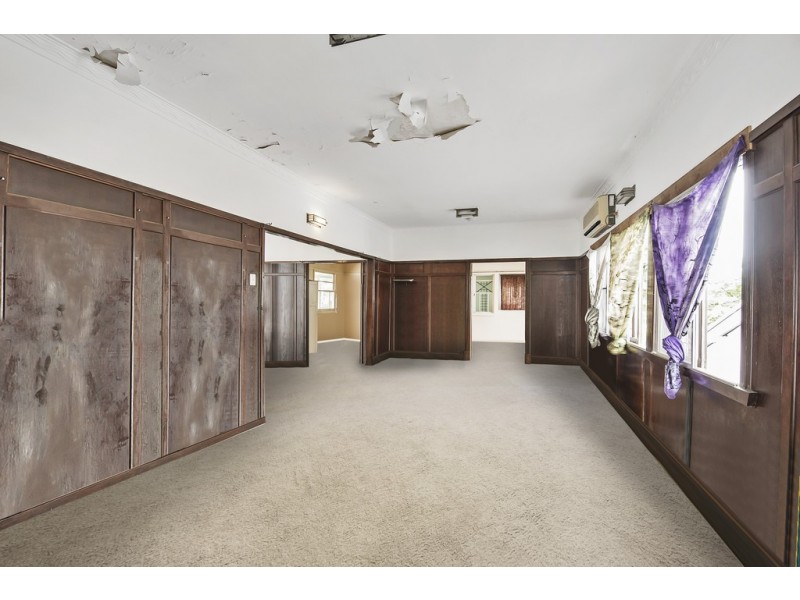 22 Donald Street, Woody Point QLD 4019