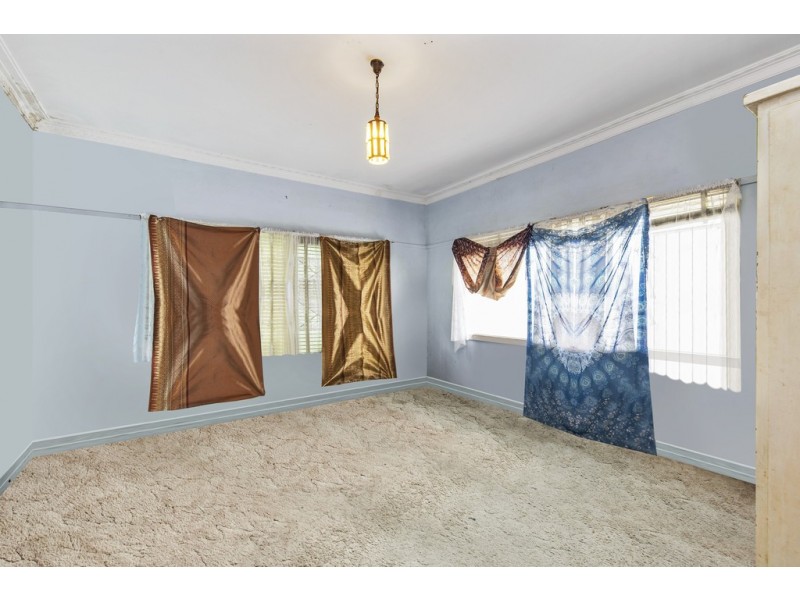 22 Donald Street, Woody Point QLD 4019