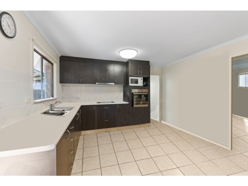 37 Arthur Street, Woody Point QLD 4019