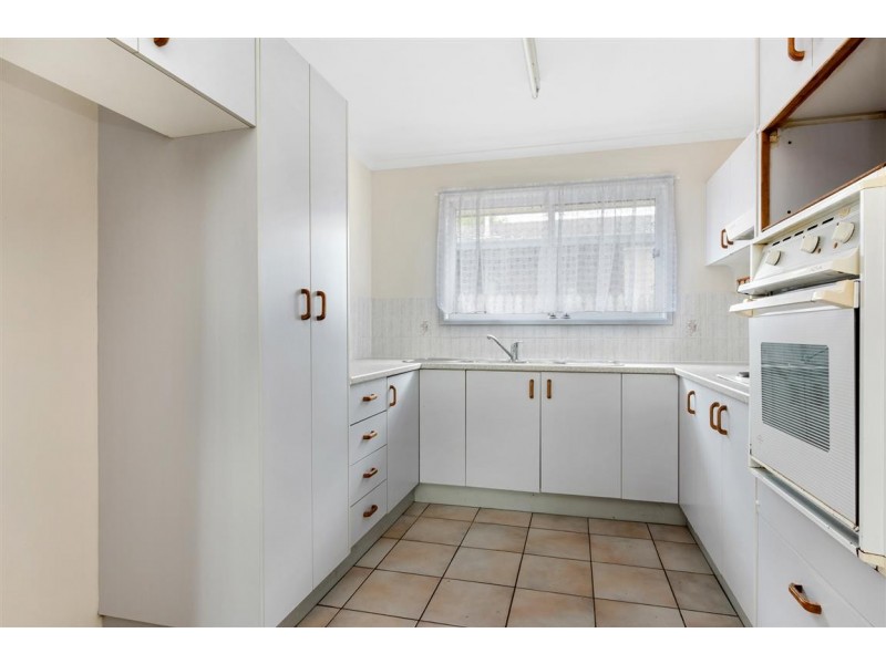 8 Lime Street, Redcliffe QLD 4020