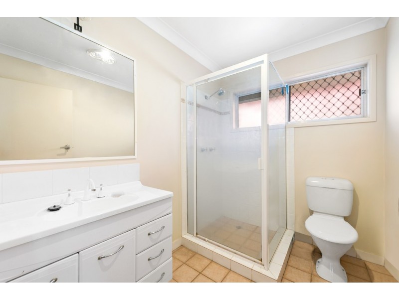 55 Elizabeth Avenue, Clontarf QLD 4019