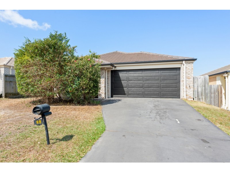 34 Hubner Drive, Rothwell QLD 4022