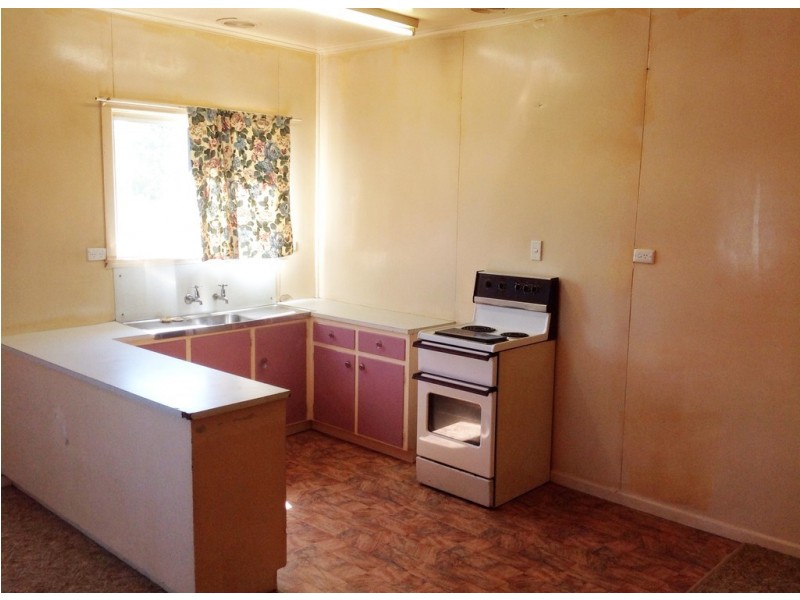 2/174 Maine Road, Clontarf QLD 4019