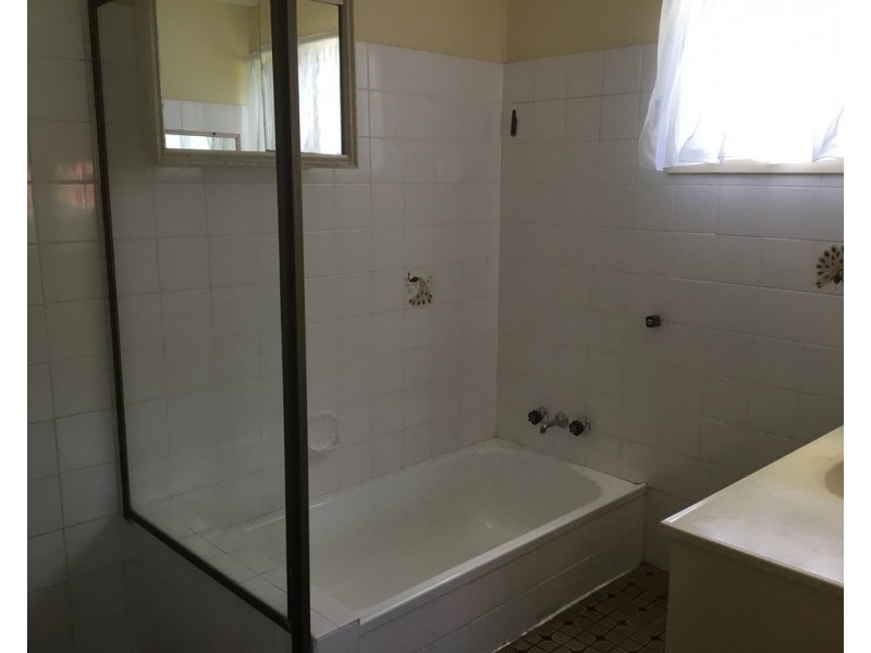 37 Essey Street, Clontarf QLD 4019