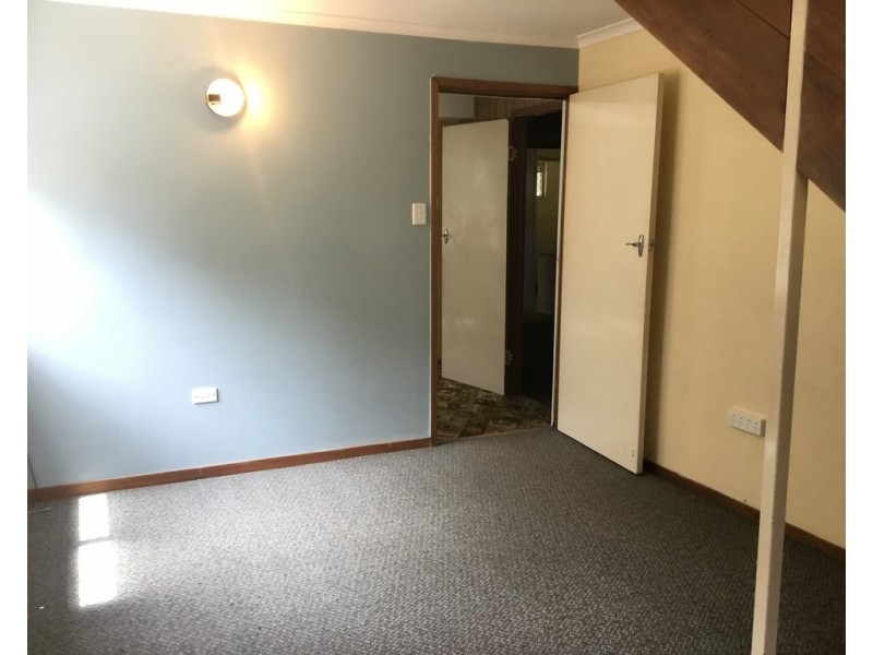 37 Essey Street, Clontarf QLD 4019