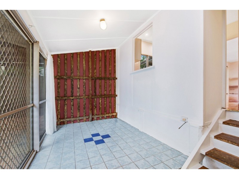 124 Arthur Street, Woody Point QLD 4019