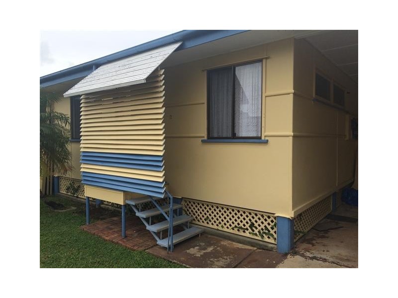 2/28 Clifford Street, Woody Point QLD 4019