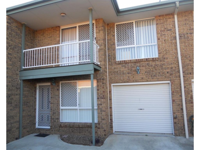 2/45 Georgina Street, Woody Point QLD 4019