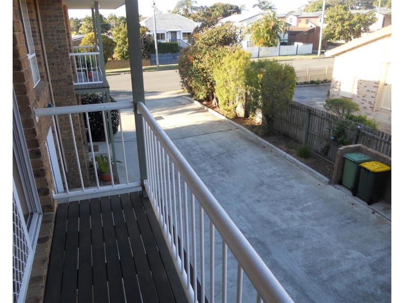 2/45 Georgina Street, Woody Point QLD 4019