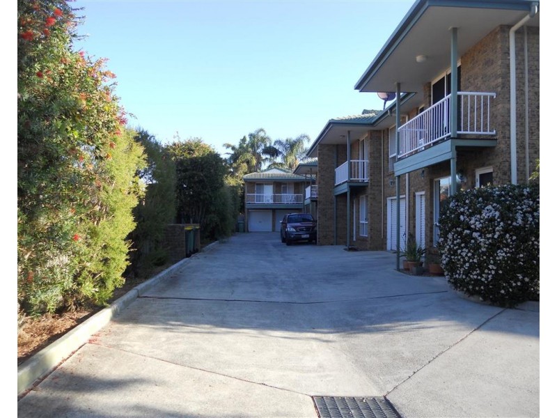 2/45 Georgina Street, Woody Point QLD 4019