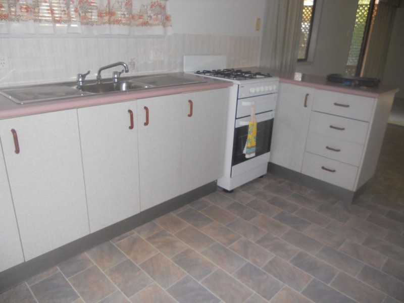 16 Grace Street, Scarborough QLD 4020